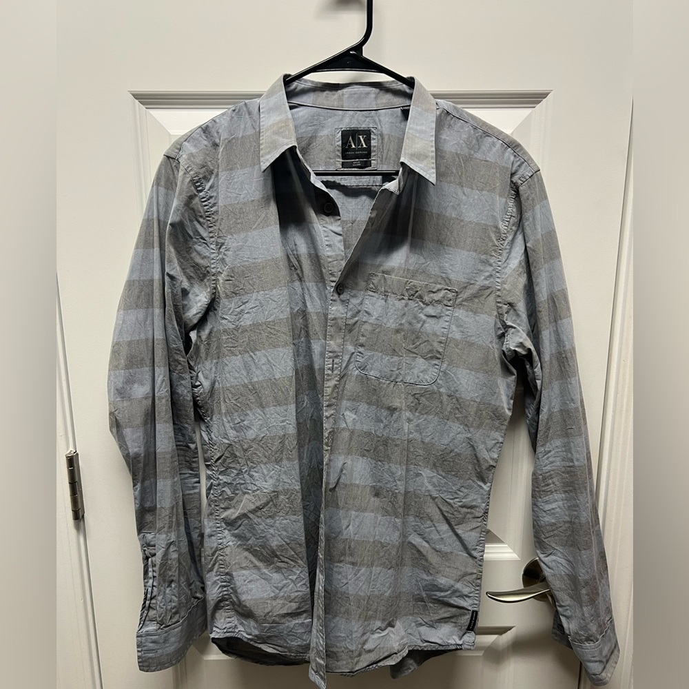 Regular fit Armani Exchange casual shirt.